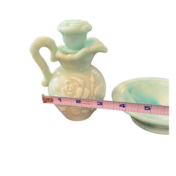VINTAGE AVON AQUA BLUE GREEN MINI BOWL AND PITCHER SET JADITE  GLASS ROSES - Picture 10 of 10